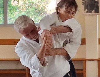 Koshi nage